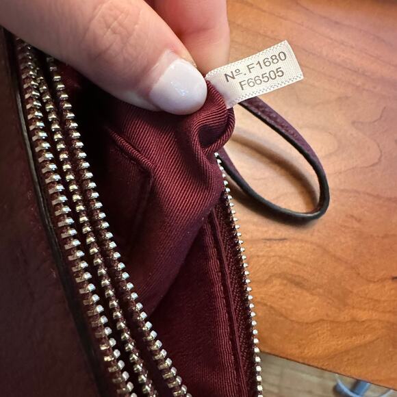 COACH double zip wristlet wallet - Picture 3 of 4